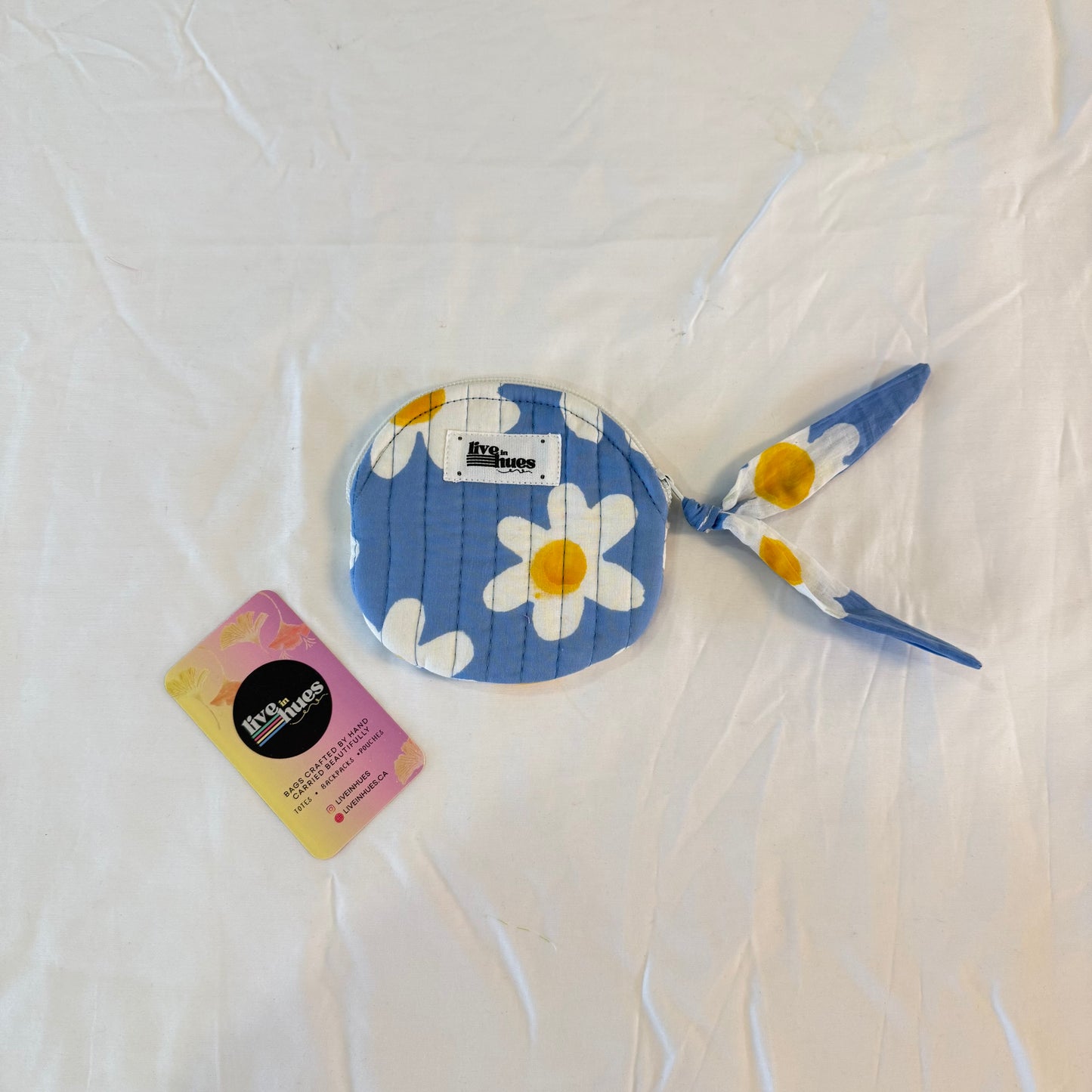 Daisy Round Pouch