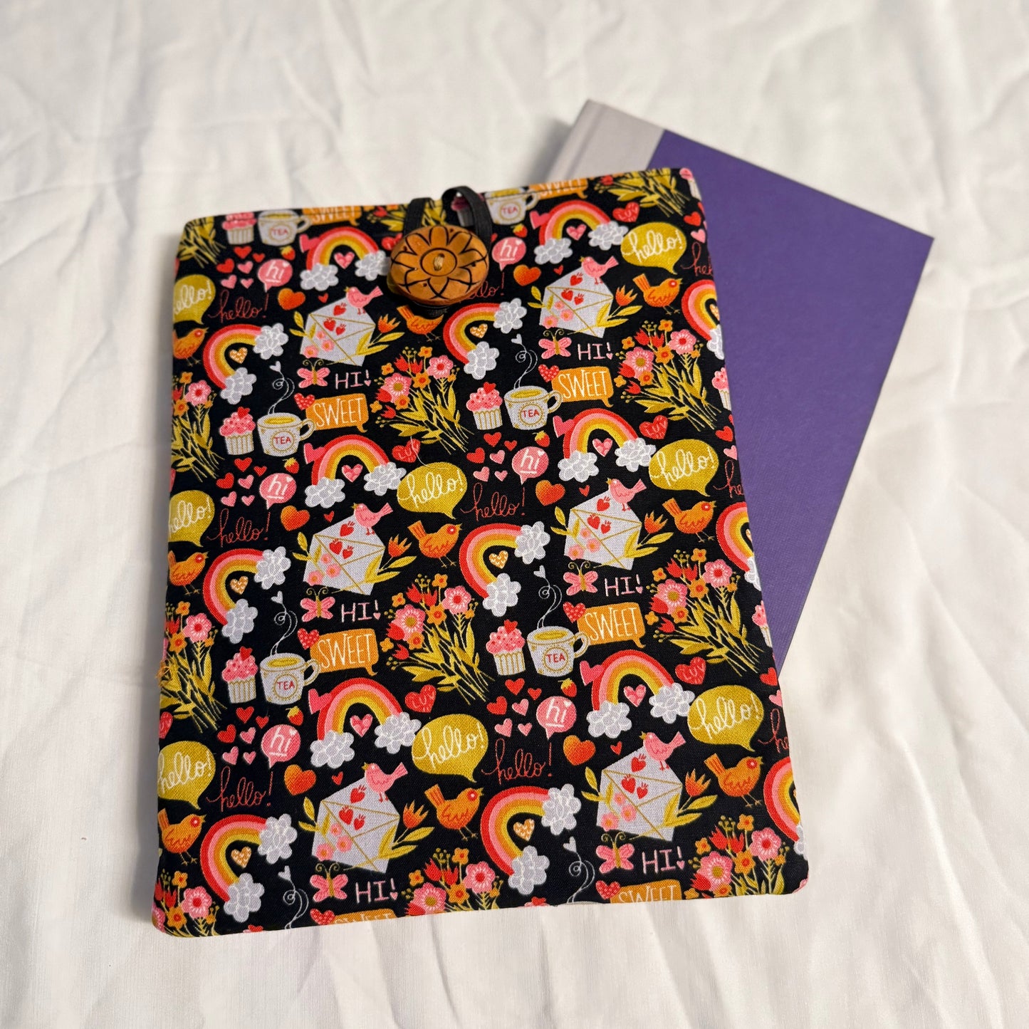 Heartfelt Hues Book Sleeve